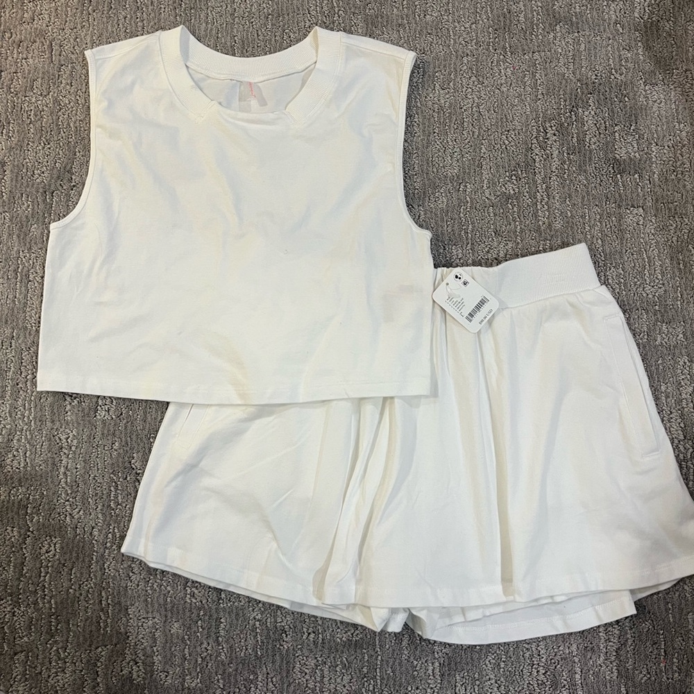 Free People White set